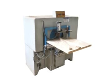 SINGLE END TENONER (Saw blade typle) - Machinery Used at 7Hill Asset Liquidation