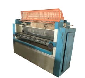 Glue spreader 4 feet - Machinery Used at 7Hill Asset Liquidation